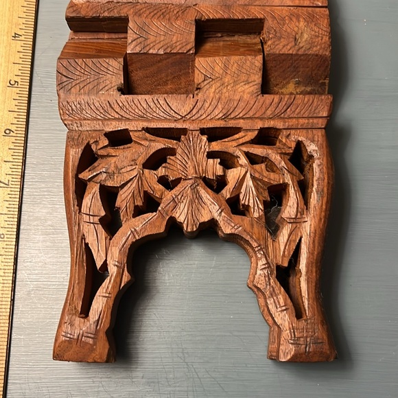 Wooden Book Stand - Carved - Picture 7 of 9
